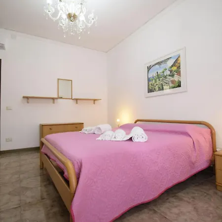 Fiori Di Sulla Sinago By Interhome * Lascari